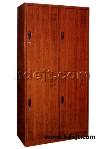 點擊查看商品:四門更衣柜（轉印）